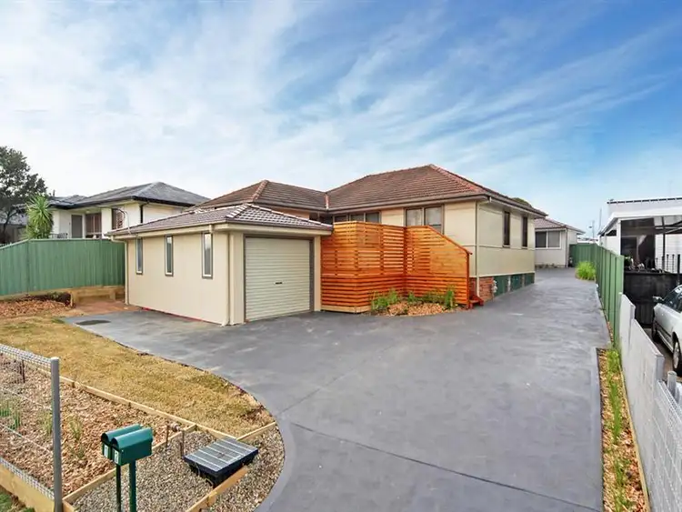 1/66 Queen Street, Lake Illawarra NSW 2528