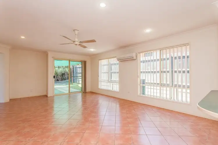 50 Leyburn Crescent, Forest Lake QLD 4078