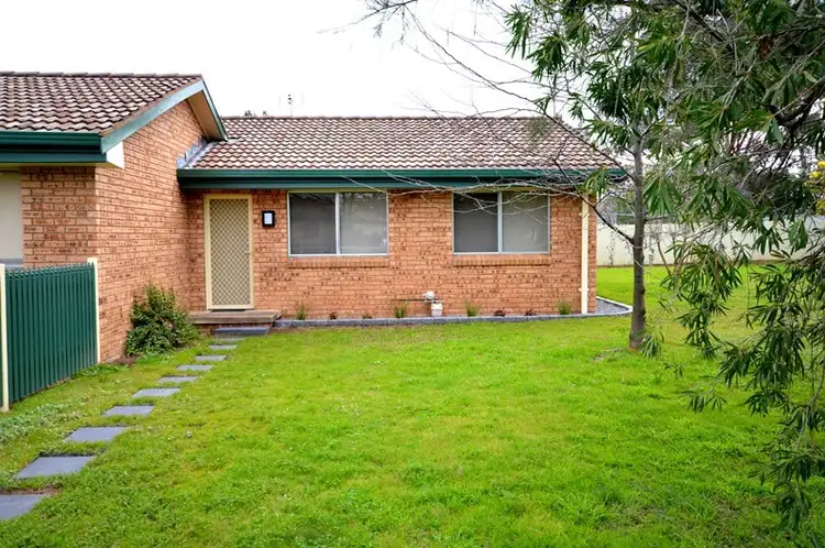 Main view of Homely house listing, 2/6 Cooyal, Cowra NSW 2794