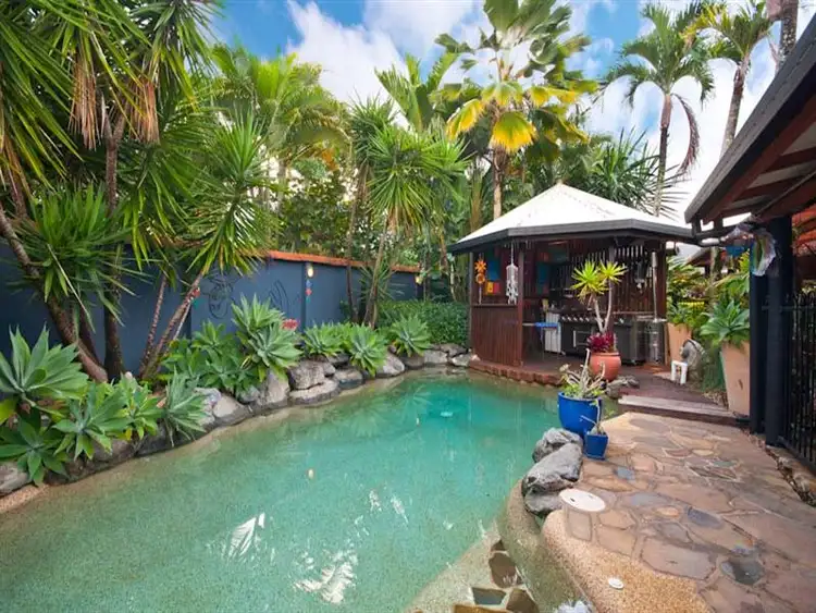 11 Mermaid Close, Bentley Park QLD 4869
