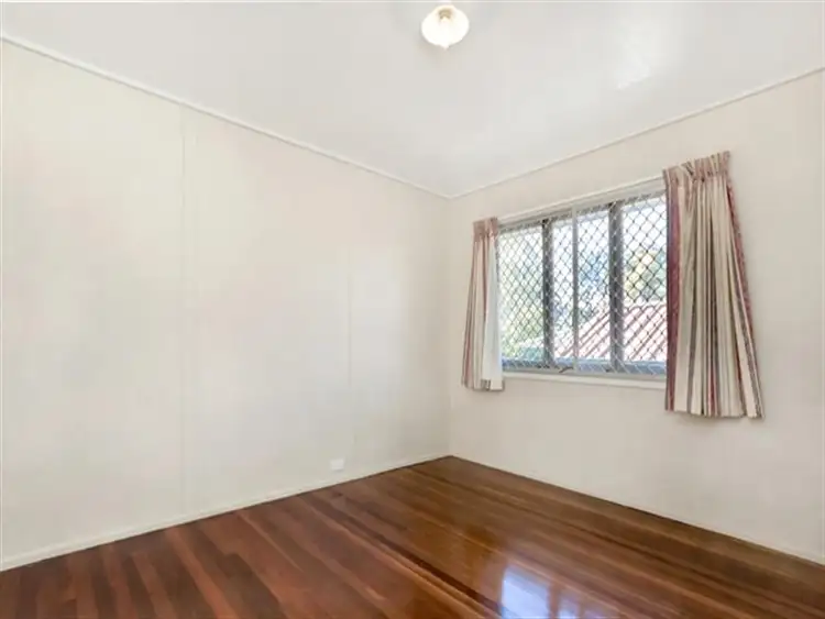 Seventh view of Homely house listing, 4 Neilson Crescent, Riverview QLD 4303