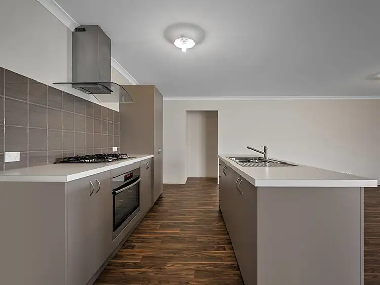 Fifth view of Homely house listing, 5 Schooner Pass, Glenfield WA 6532