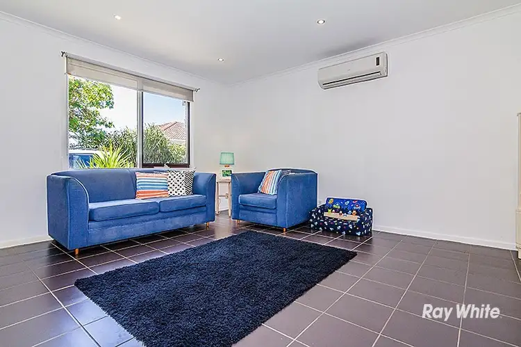 Fifth view of Homely house listing, 2/5 Binding Avenue, Cranbourne VIC 3977