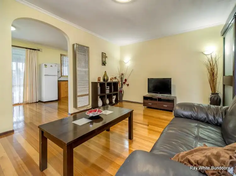 Third view of Homely house listing, 10 Pinnacle Court, Lalor VIC 3075