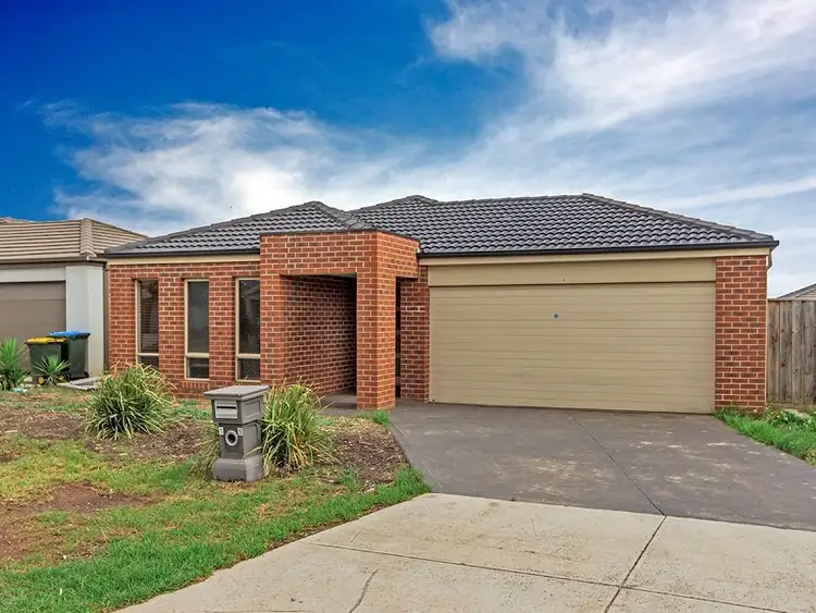 Second view of Homely house listing, 15 Felix Way, Tarneit VIC 3029
