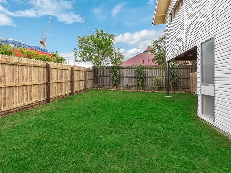 Second view of Homely house listing, 18 Toohey Street, Kangaroo Point QLD 4169