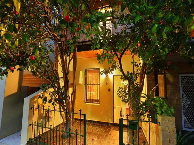 4 Forest Street, Forest Lodge NSW 2037