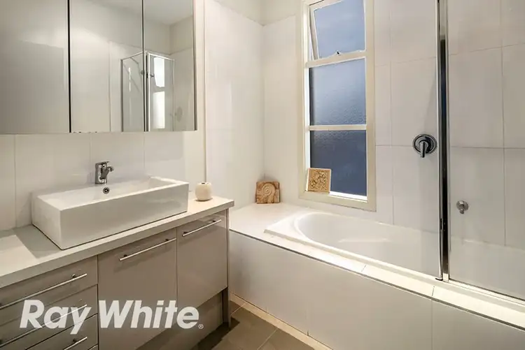 Seventh view of Homely townhouse listing, 4/9-11 Manikato Avenue, Mordialloc VIC 3195