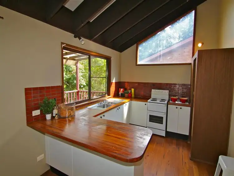 Sixth view of Homely house listing, 30 Treeview Place, Saratoga NSW 2251