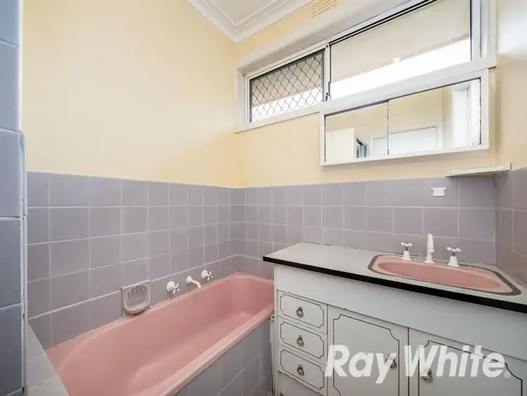 Fifth view of Homely house listing, 11 Woodcrest Road, Vermont VIC 3133