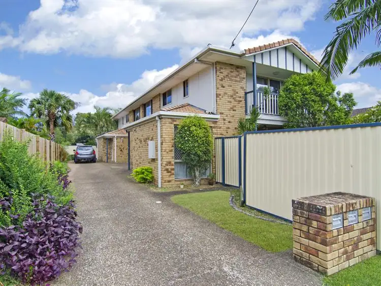 2/12 Leyte Avenue, Palm Beach QLD 4221