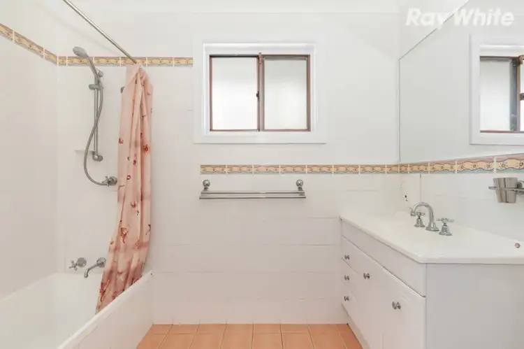 Fifth view of Homely house listing, 2 Dundulla Road, Kincumber NSW 2251