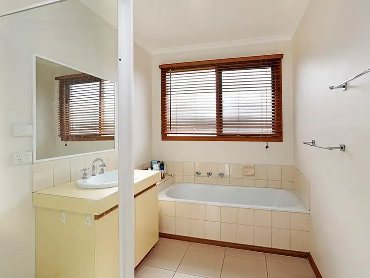 Fifth view of Homely unit listing, 3/107 Torquay Road, Grovedale VIC 3216