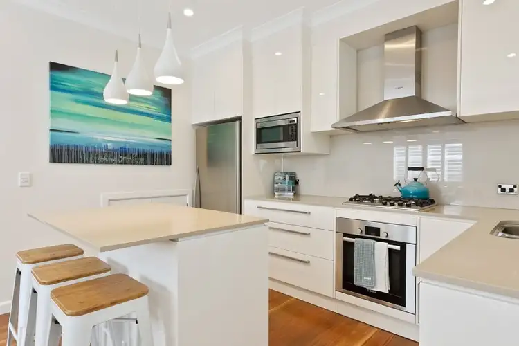 Second view of Homely house listing, 7 Edna Place, Dee Why NSW 2099