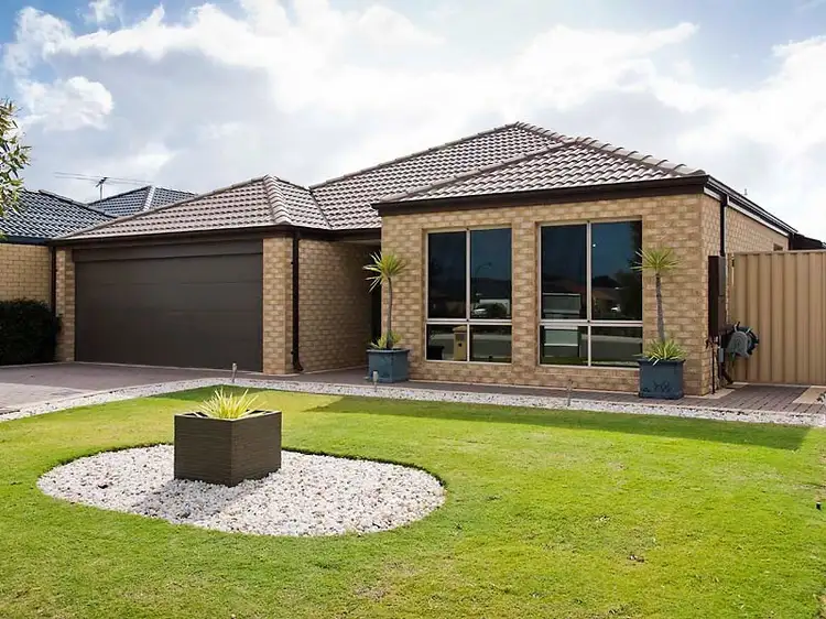 3 Boorn Green, Byford WA 6122