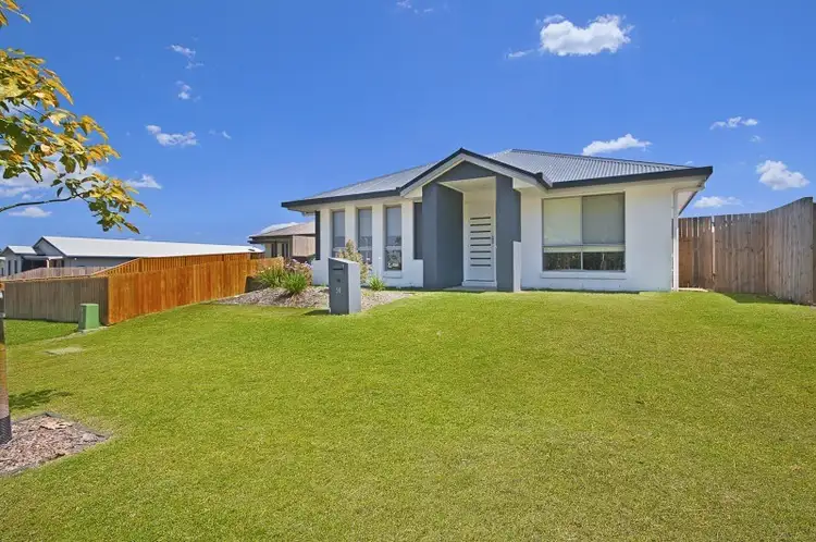 58 Phoenix Crescent, Rural View QLD 4740