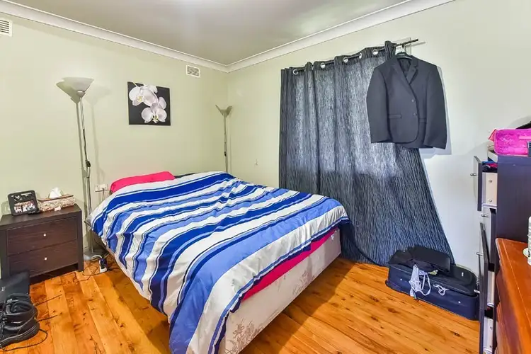Fifth view of Homely house listing, 12 Scribbly Place, Macquarie Fields NSW 2564