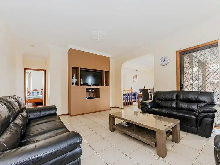 Seventh view of Homely house listing, 4 McNicol Close, Meadow Heights VIC 3048