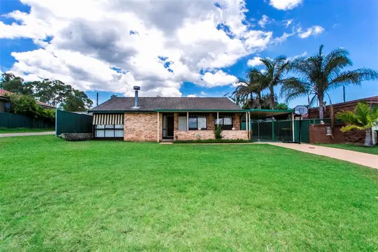 Second view of Homely house listing, 18 Grange Crescent, Cambridge Gardens NSW 2747
