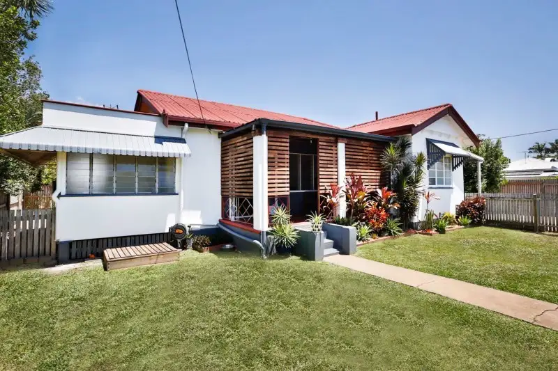 Main view of Homely house listing, 1/8 Gladstone Street, Pimlico QLD 4812