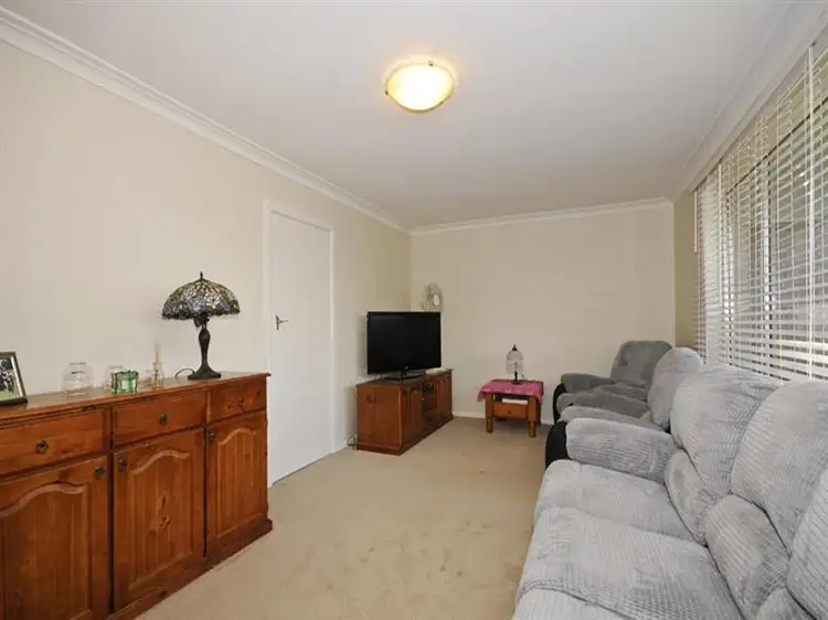 Fifth view of Homely unit listing, U2/7 Kincumber Drive, Croydon VIC 3136