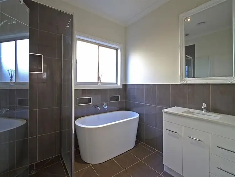 Fifth view of Homely house listing, 21 Sunridge Drive, Mernda VIC 3754