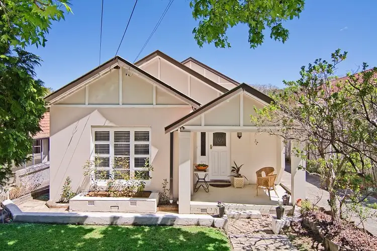 16 Windsor Road, Willoughby NSW 2068