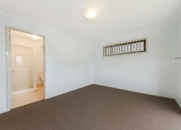 Sixth view of Homely house listing, 4 Twyford Close, Hillside VIC 3037