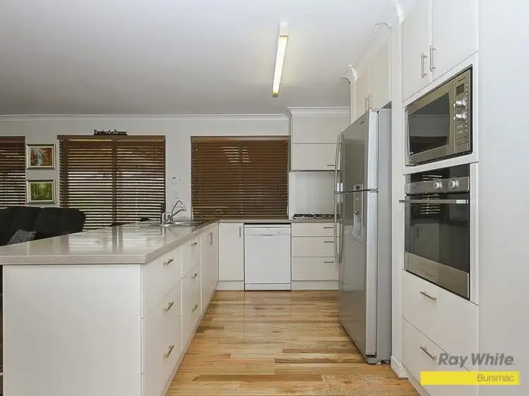 9 Goldfinch Grove, Ballajura WA 6066