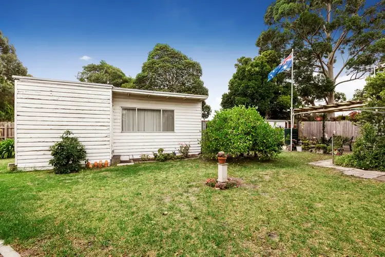 Fifth view of Homely house listing, 5 Ashbrook Court, Oakleigh South VIC 3167