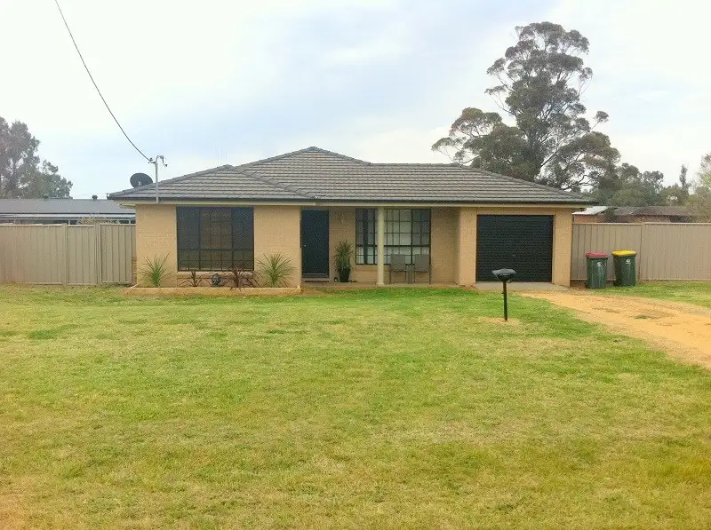 Main view of Homely house listing, 19 Preston Street, Canowindra NSW 2804