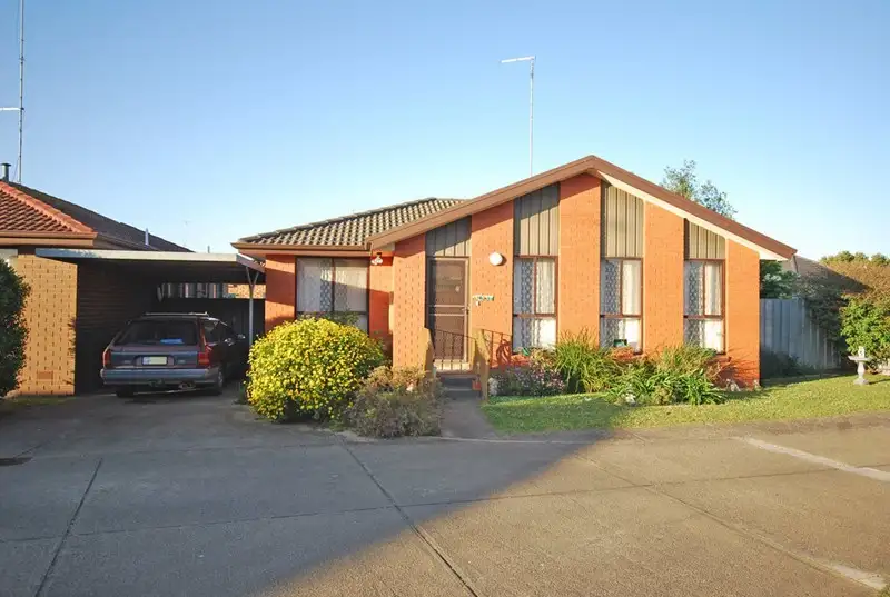 Main view of Homely unit listing, 11/40 Alexandra Close, Sebastopol VIC 3356