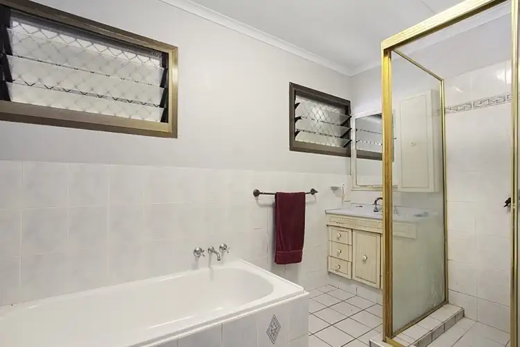 Sixth view of Homely house listing, 7 Airfield Avenue, Murwillumbah NSW 2484