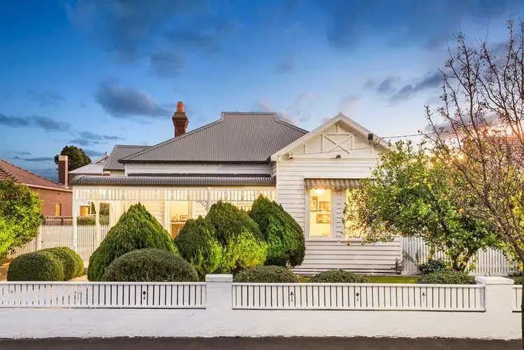 17 Palmerston Grove, Oakleigh VIC 3166