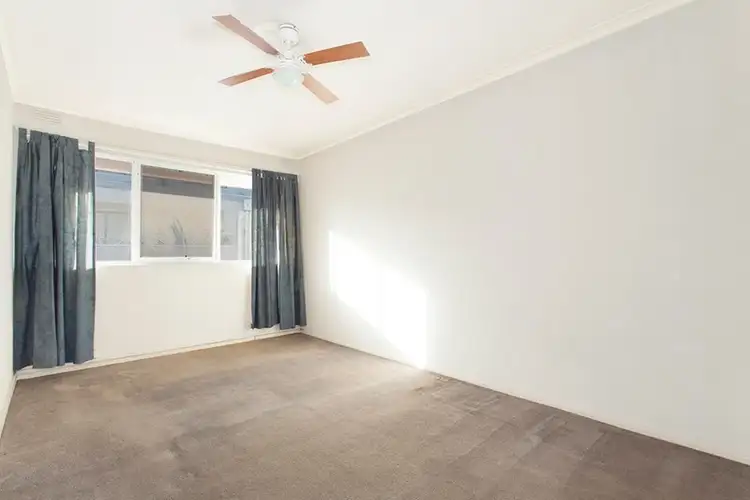Fourth view of Homely apartment listing, 8/15 Rosstown Road, Carnegie VIC 3163