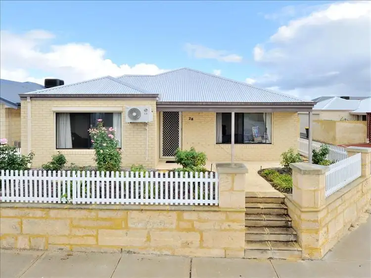 28 Parnham Avenue, Ellenbrook WA 6069