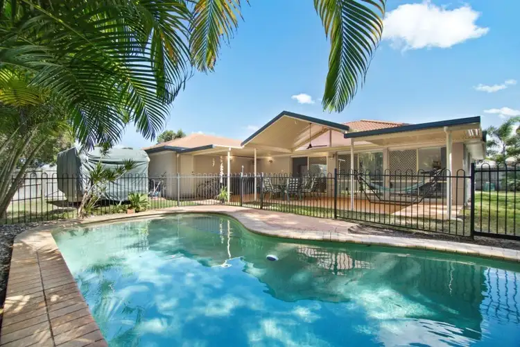 37 Oak Grove Way, Sippy Downs QLD 4556