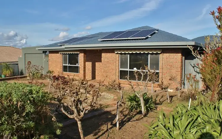 Second view of Homely house listing, 11 Kingfisher Court, Murray Bridge SA 5253