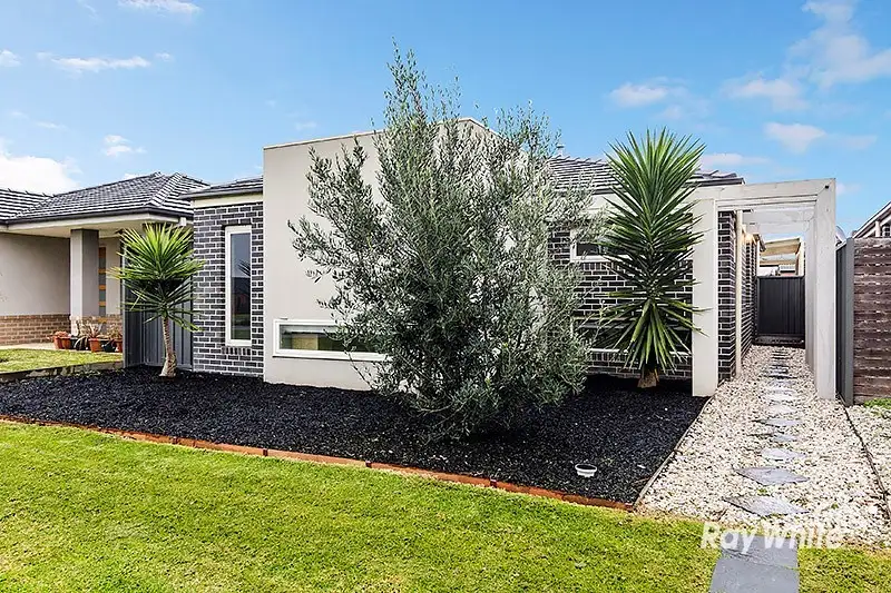 Main view of Homely house listing, 14 Frogmore Lane, Cranbourne North VIC 3977