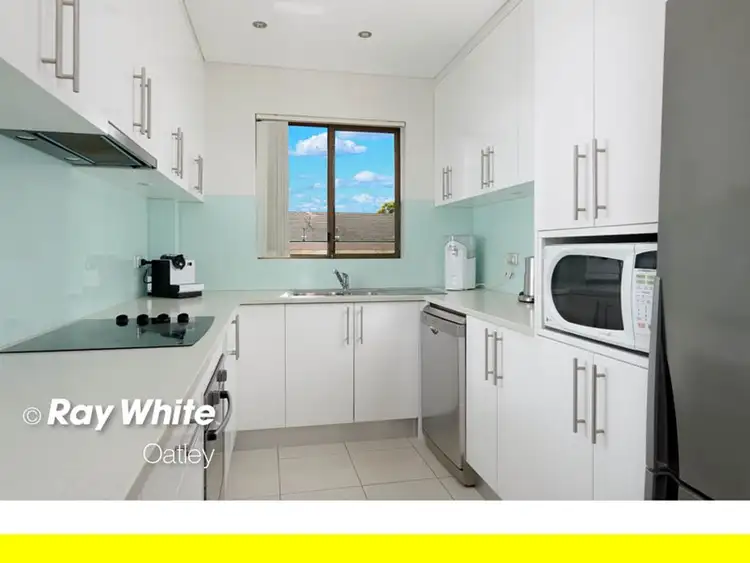 Fifth view of Homely unit listing, 4/28-30 Victoria Avenue, Penshurst NSW 2222