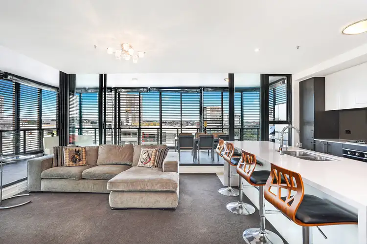 Fifth view of Homely apartment listing, 1001/5 O'Dea Avenue, Zetland NSW 2017