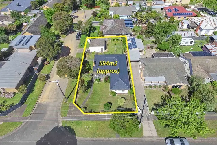 15 Eton Road, Belmont VIC 3216
