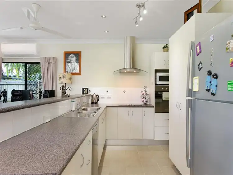 Sixth view of Homely house listing, 10 Ellibank Close, Edmonton QLD 4869