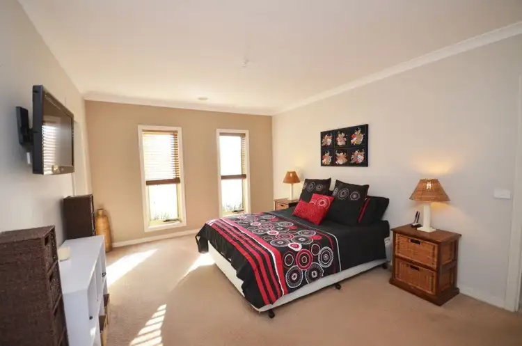 Seventh view of Homely house listing, 2 Westin Place, Echuca VIC 3564