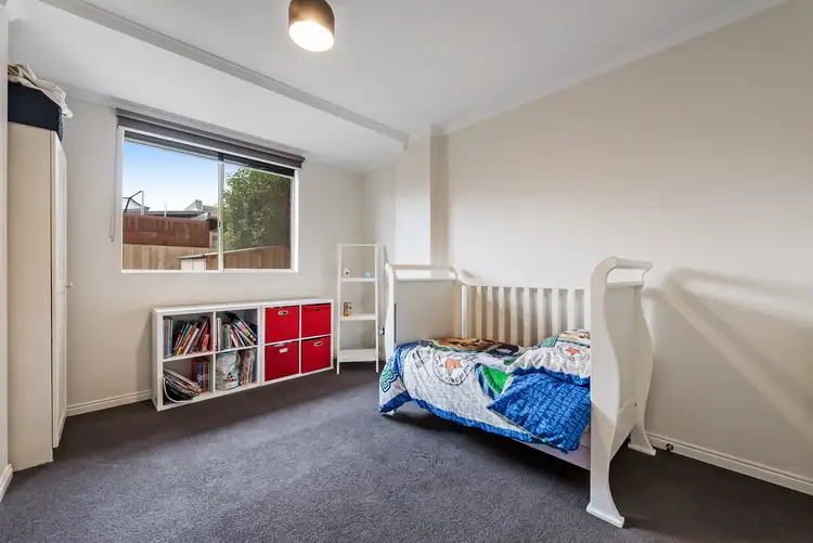 Sixth view of Homely unit listing, 30 Elinda Place, Reservoir VIC 3073
