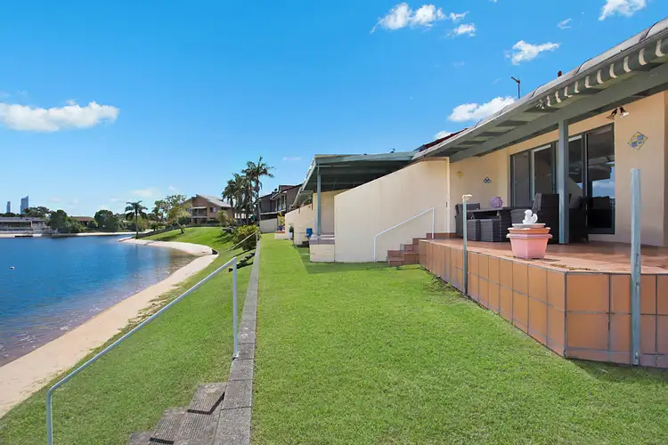 Fifth view of Homely unit listing, 8 'Villa Floridia' 8 Dunlop Court, Mermaid Waters QLD 4218