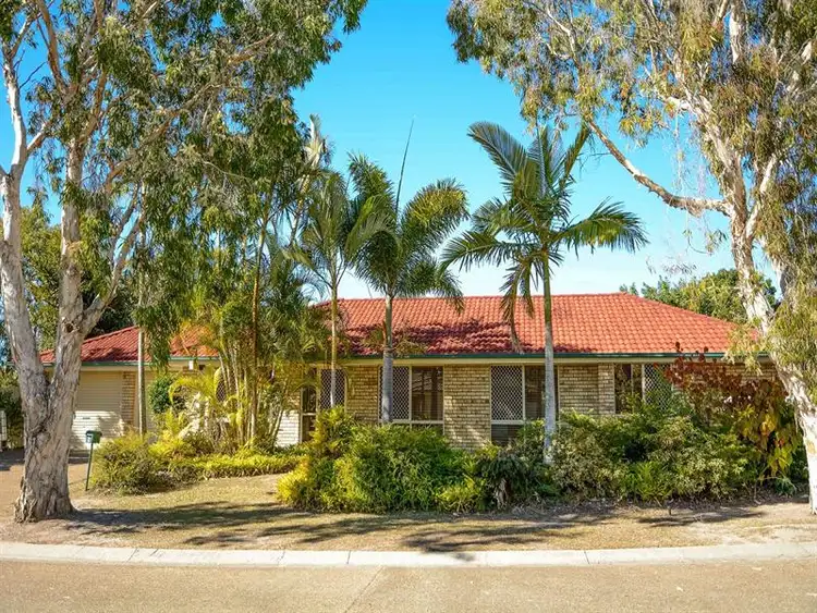 8 Folkestone Court, Wellington Point QLD 4160