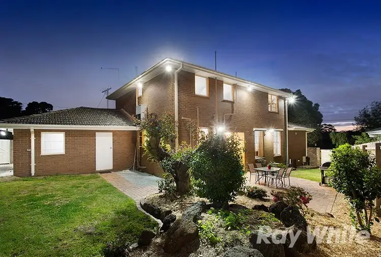 Second view of Homely house listing, 9 Dunsmuir Drive, Mount Waverley VIC 3149