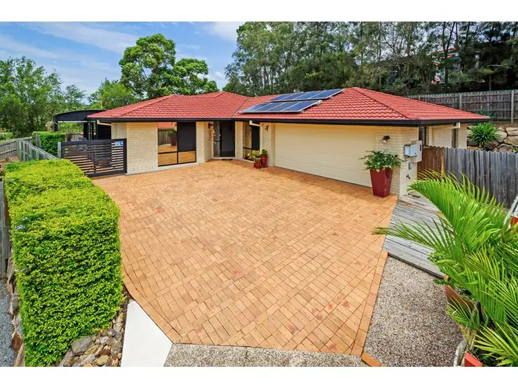 19 Puccini Place, Mackenzie QLD 4156