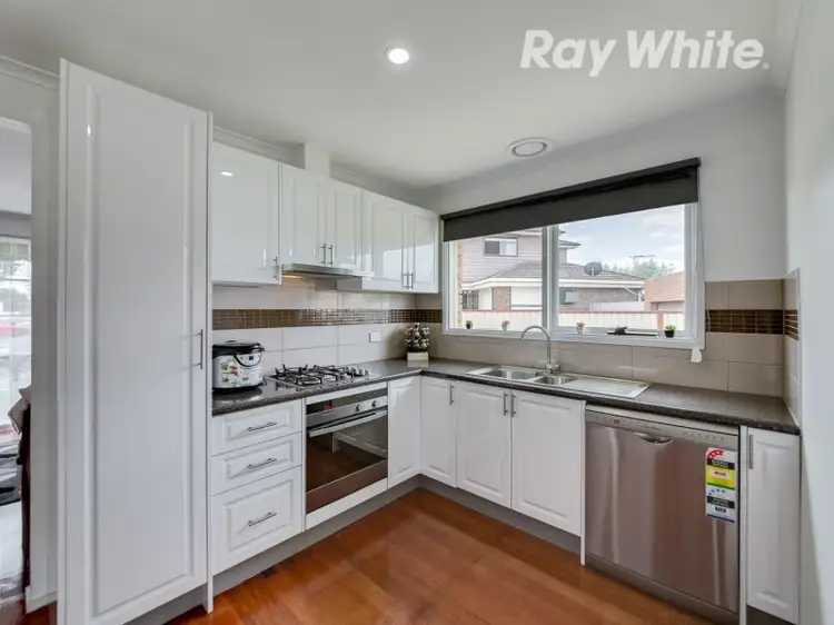 Second view of Homely house listing, 6 Bencairn Court, Lalor VIC 3075